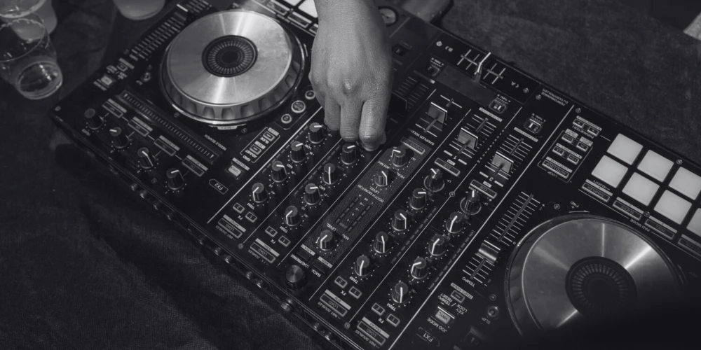 חתונה עם DJ ATLANTIS